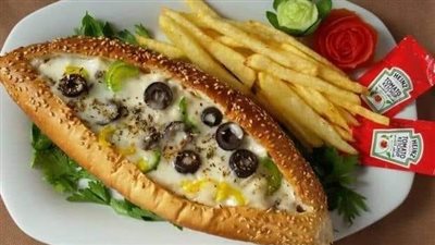 تشكن بيتزا ساندويش