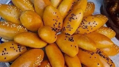 طريقة عمل احلى شوريك بالزبيب والسكر