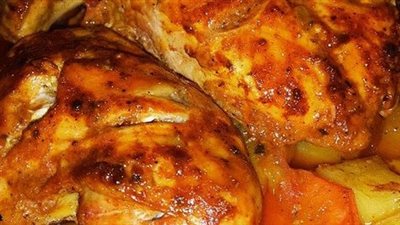 طريقة شوي الدجاج بالفرن (فروج مسحب على أصوله)